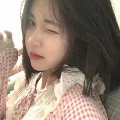彩凤云裳